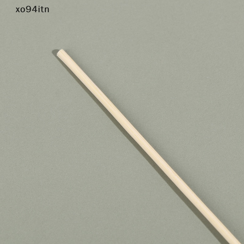 Set 10 Cây Ráy Tai Bằng Tre Lông Vũ