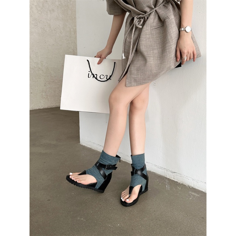 Sandal Đế Xuồng Hở Ngón Có Khóa Kéo Sau Phong Cách Roman Thời Trang Mùa Hè 2023