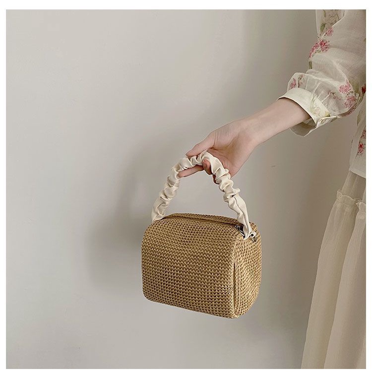 Túi Xách Đan Cói Phối Dây Xích Màu Sắc Tương Phản Phong Cách Thời Trang Pháp Dành Cho Nữ