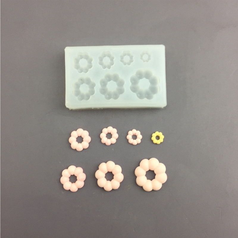 Khuôn Silicone Làm Bánh Hình Bánh Mì Tiện Dụng