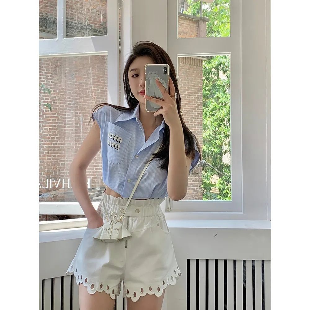 Áo Croptop Sát Nách Kẻ Sọc Thời Trang Mùa Hè Hàn Quốc 2023 Cho Nữ