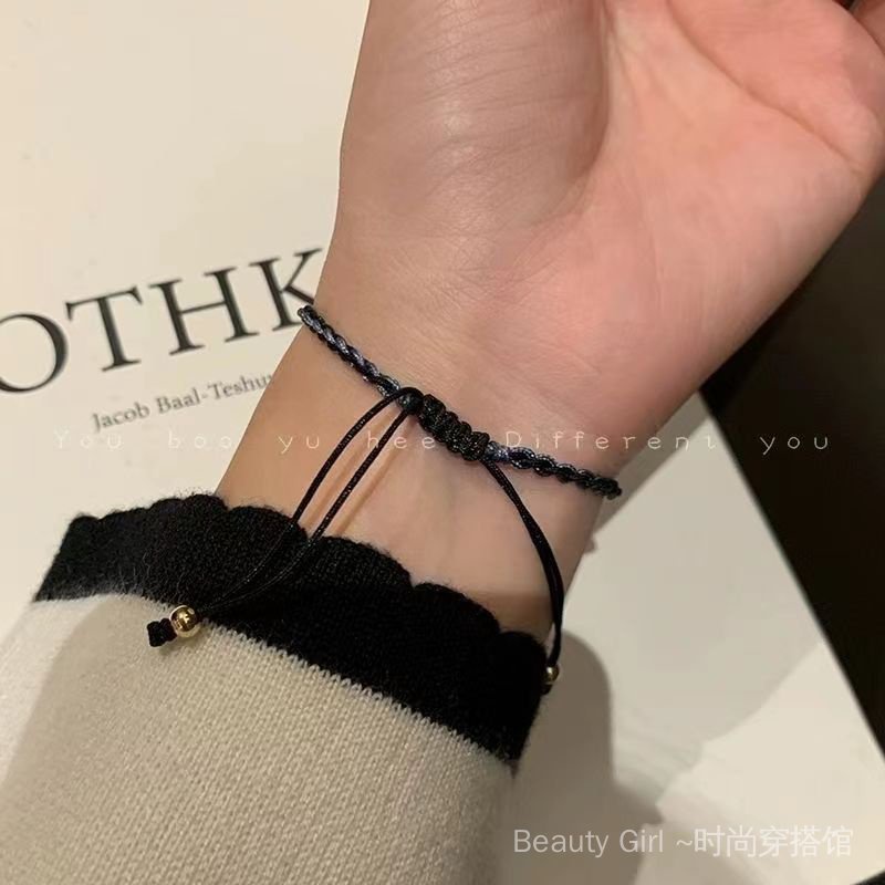 {Hàng Mới Về!} Hàng Mới Về!} Tai Nghe Chụp Tai Không Dây Thời Trang Mùa HèVòng Tay Dây Đỏ Phong Cách Dân Tộc Cho Gia Đình