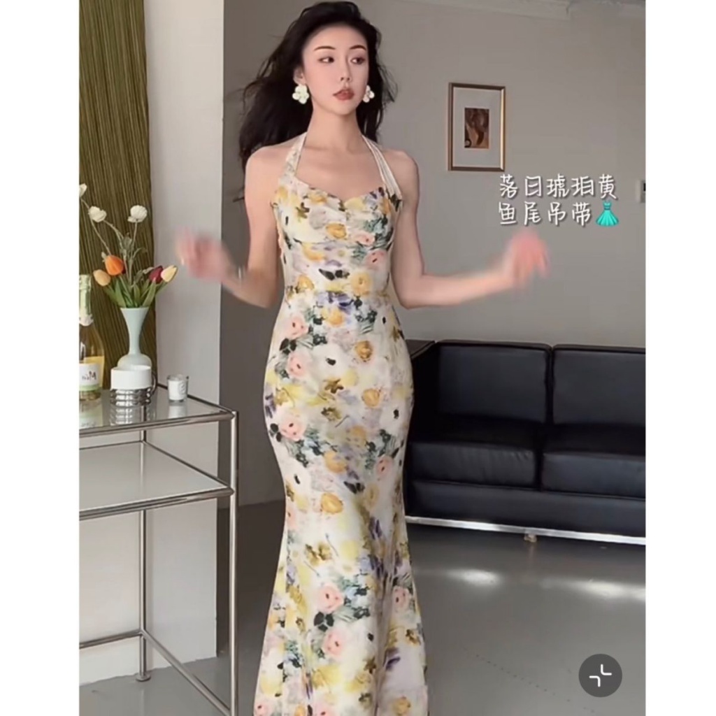Đầm Đuôi Cá Hai Dây Dáng Dài In Họa Tiết Hoa Phong Cách Thời Trang Pháp Hàng Mới 99WH