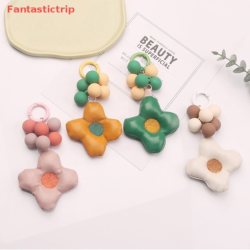 1 Móc Khóa Hình Bông Hoa Nhiều Màu Sắc Thời Trang Mới