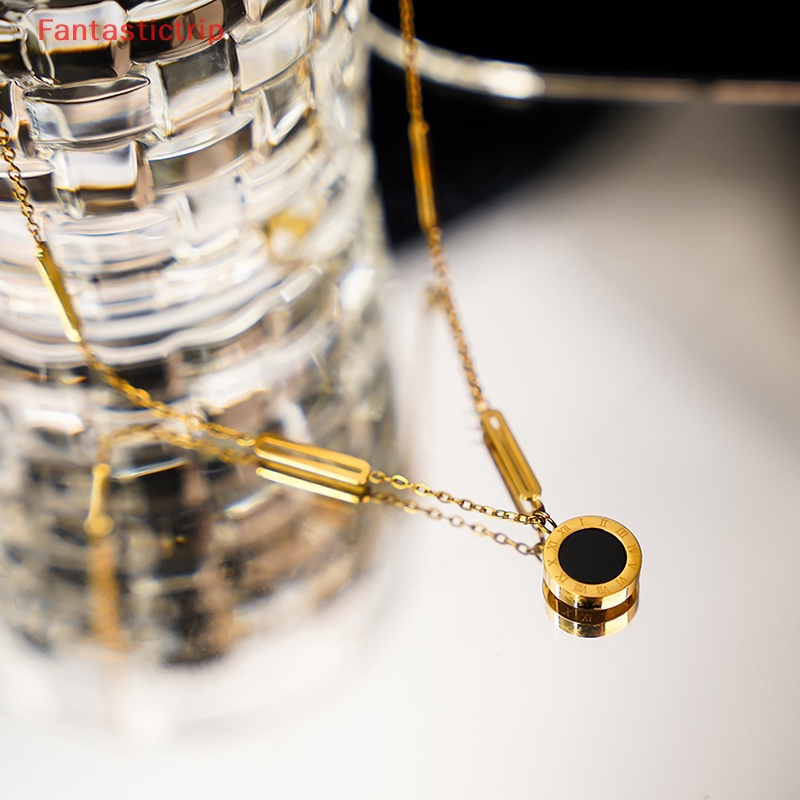 [Fantastictrip] Vòng cổ Hai Mặt Hình Tròn Bằng Thép Titan Màu Đen Trắng Thời Trang Dễ Phối Đồ Dành Cho Nữ