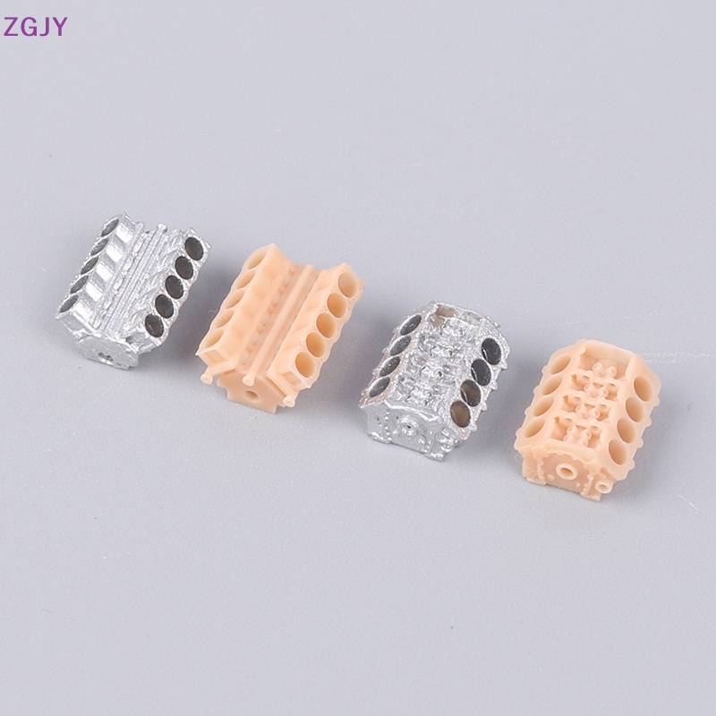 1 / 2 Mô Hình Xe Hơi V8 V10 Bằng Nhựa Resin Không Màu ZGJY