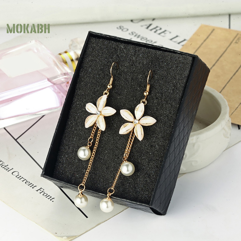 Bông Tai Dáng Dài Hình Hoa Đính Ngọc Trai Giả Bằng Hợp Kim Thanh Lịch Cho Nữ