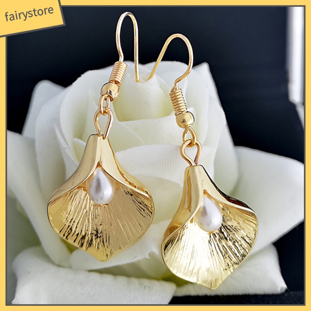 Bông Tai Hình Cánh Hoa Đính Ngọc Trai Nhân Tạo Phong Cách Retro Dành Cho Nữ