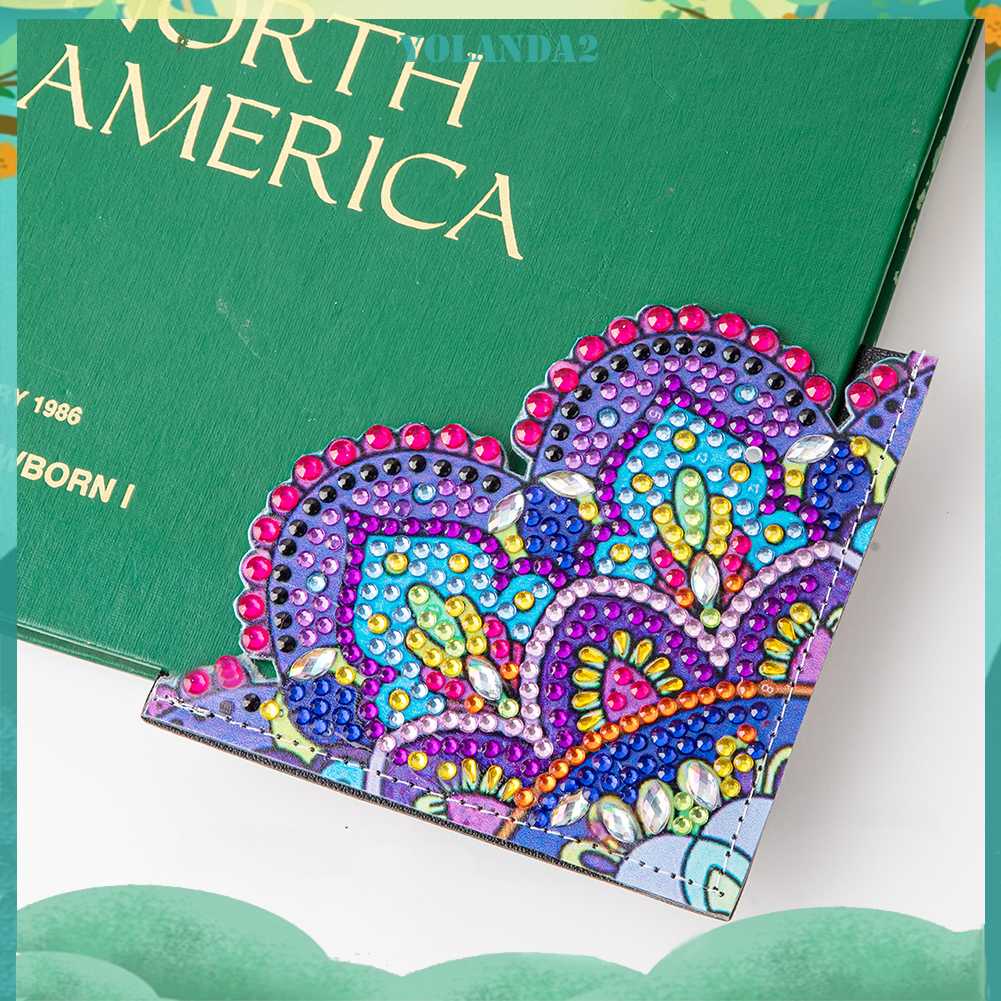 Thẻ Đánh Dấu Trang Sách Hình Tam Giác Bằng Da 5D DIY