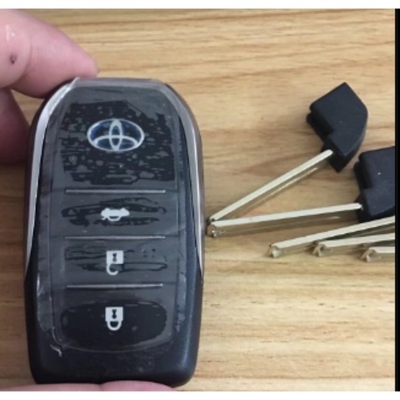 Chìa Khóa Điều Khiển Từ Xa Thông Minh Cho Toyota Highlander Land Cruiser RAV4