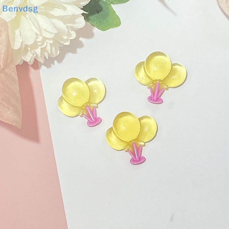 Bộ 5 Miếng Dán Trang Trí Điện Thoại Hình Khinh Khí Cầu Dạ Quang Dễ Thương