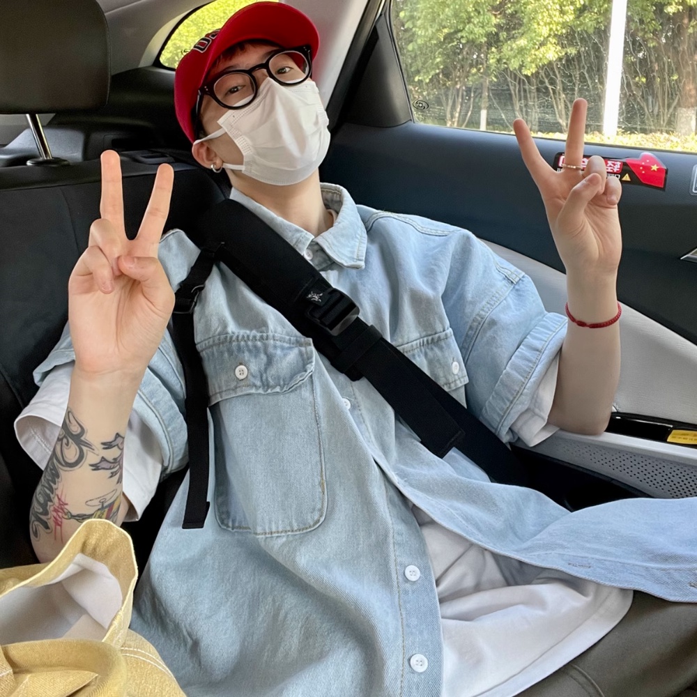 Áo Sơ Mi Denim Tay Ngắn Phong Cách Thời Trang Đường Phố Mới Cho Nam