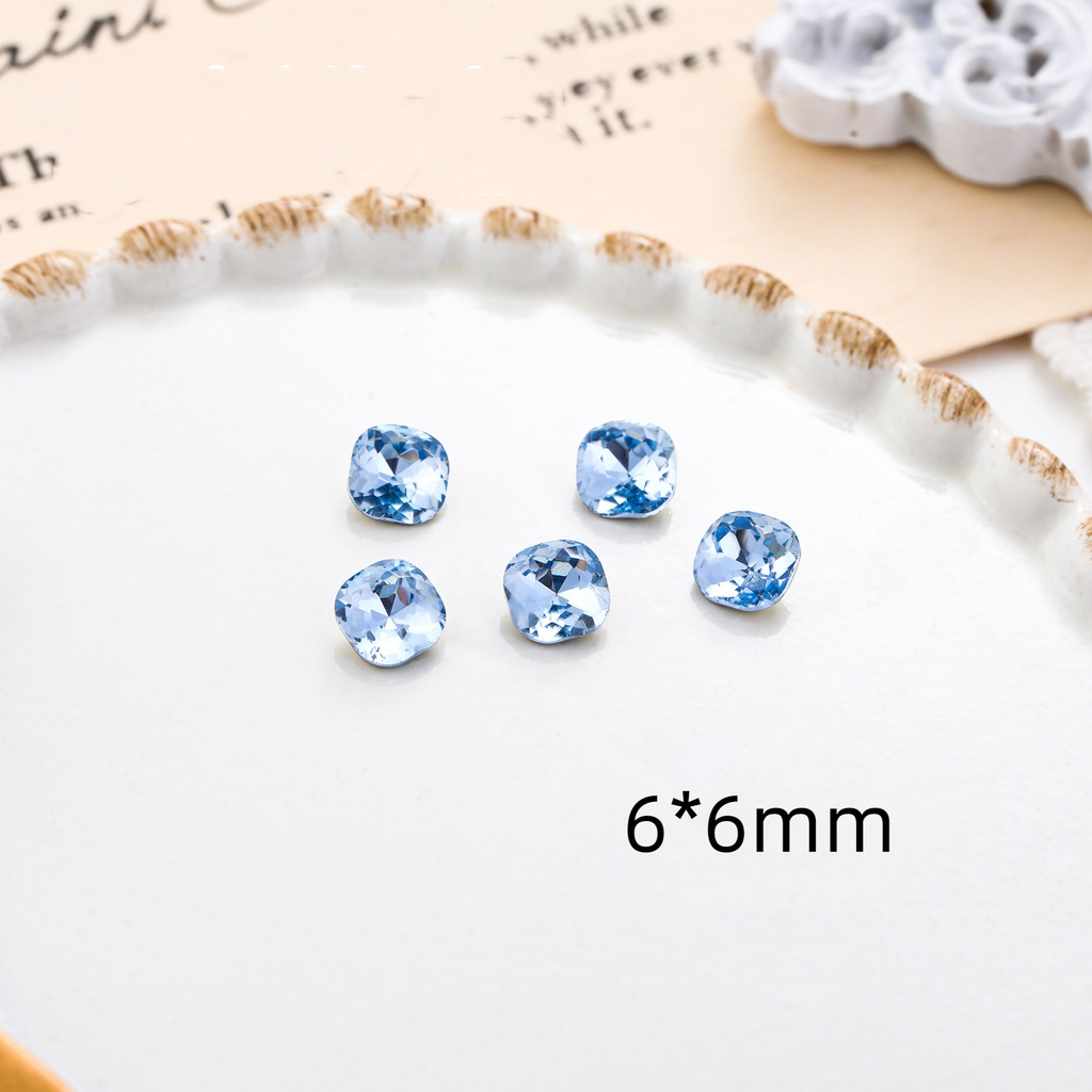 Hạt Kim Cương Giả Màu Xanh Dương Siêu Mỏng Hình Người Ngoài Hành Tinh Trái Tim Trang Trí Móng Tay