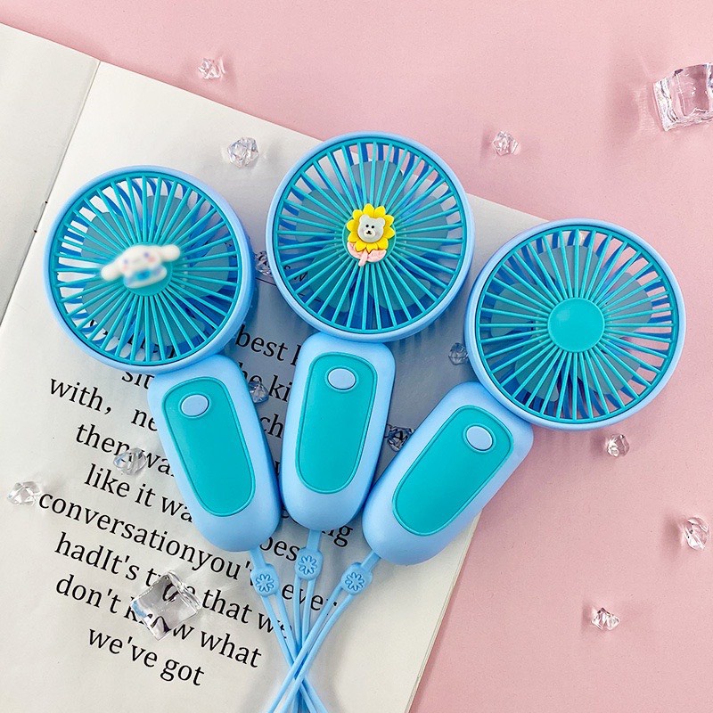 Quạt mini - Quạt cầm tay tích điện nhỏ gọn nhiều màu dễ thương siêu đẹp có Sticker - KiNo Shop