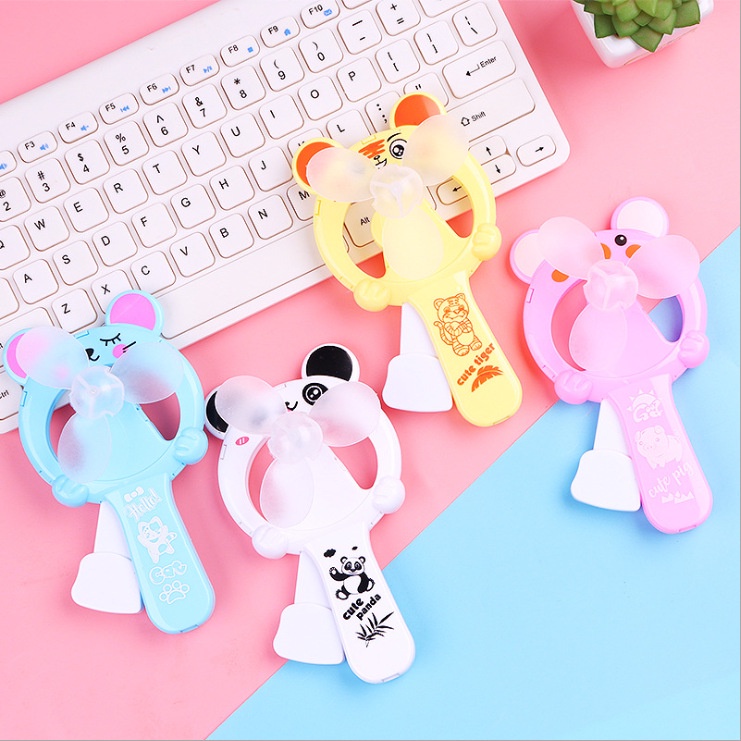 Quạt Mini Cầm Tay Họa Tiết Hoạt Hình Dễ Thương Cho Bé