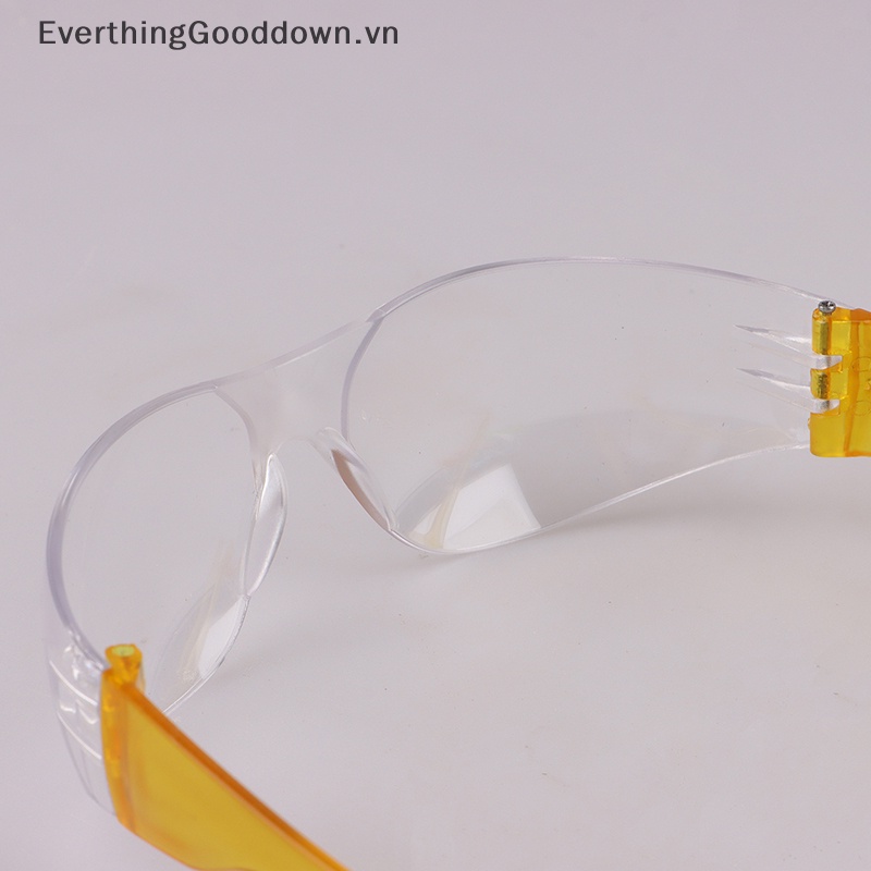 Kính Bảo Hộ Chống Gió Chống Bụi Chống Sương Mù Trong Suốt Thích Hợp Cho Các Hoạt Động Ngoài Trời