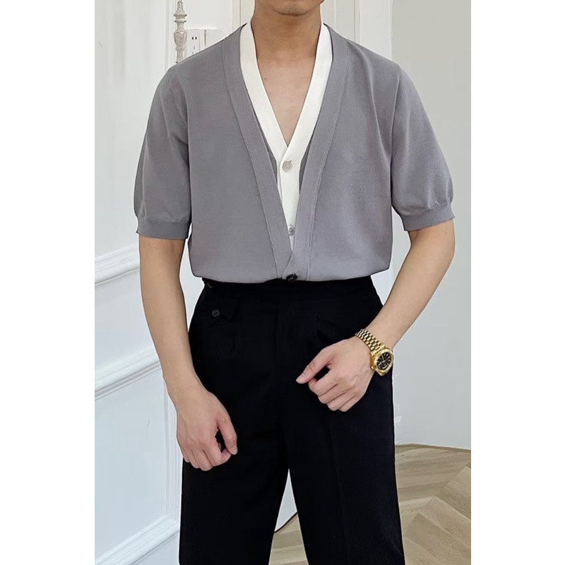 Áo Thun Tay Ngắn Giả Hai Lớp Cổ Chữ V Màu Sắc Tương Phản Phong Cách Hàn Quốc Thời Trang Xuân Hè Cho Nam