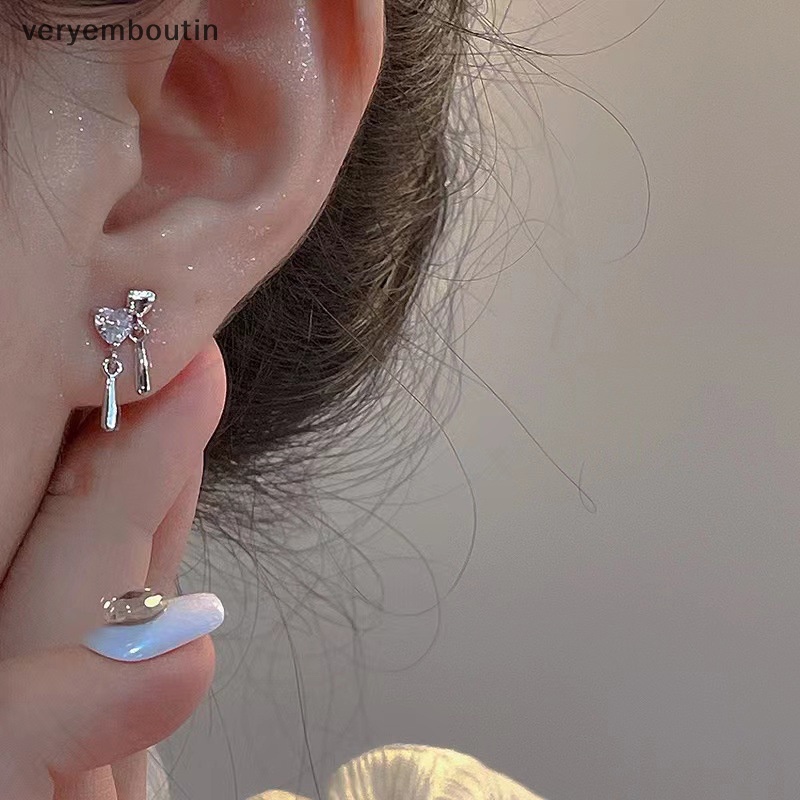 1 Đôi Bông Tai Bạc Hình Trái Tim Đính Đá Thời Trang Hàn Quốc Dành Cho Nữ