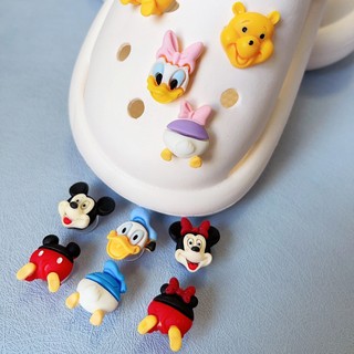 Dép crocs hình gấu pooh / chuột mickey / minnie / thủy thủ mặt trăng dễ thương trang trí giày trẻ em