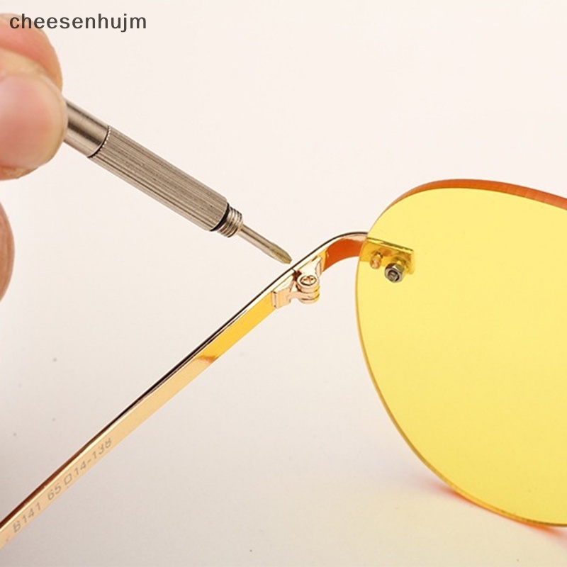 Bộ Tua Vít Sửa Mắt Kính 4 Trong 1 Có Móc Khóa Tiện Dụng