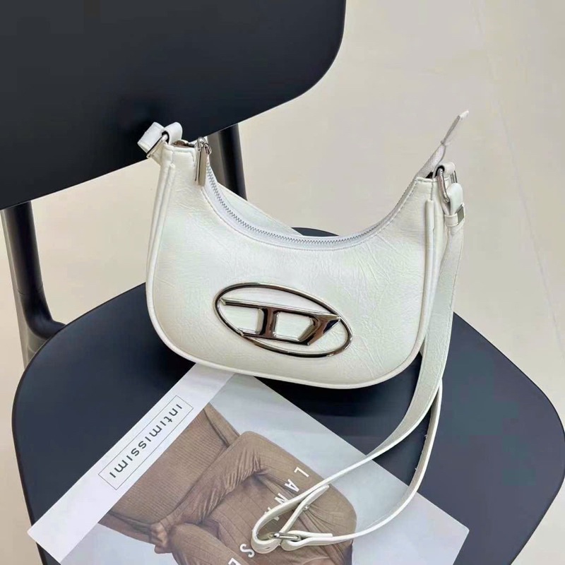 Túi xách nữ đeo chéo đeo vai mác D dáng bầu hàng mẫu mới