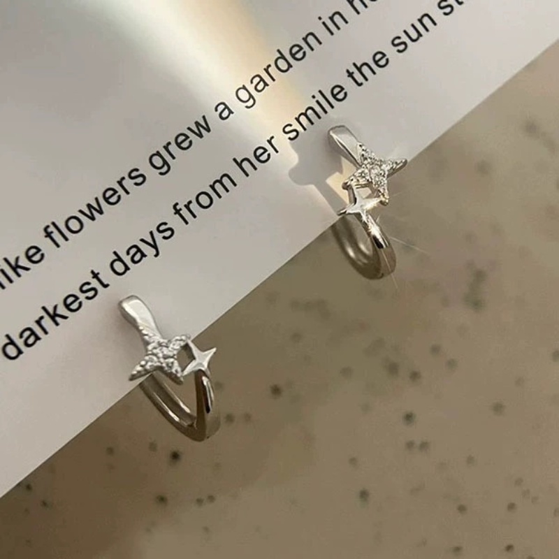 We Flower Bông Tai Mạ Bạc 925 Hình Tròn Đính Đá Zircon Ngôi Sao Lấp Lánh Thời Trang Cho Nam Và Nữ