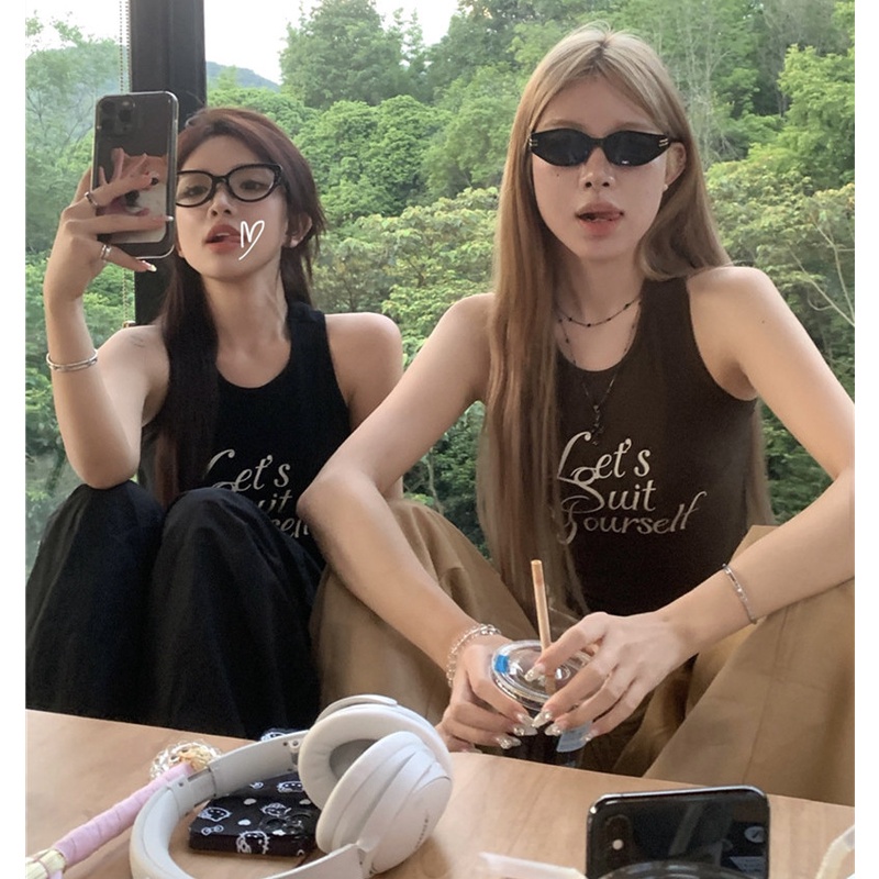 Áo Hai Dây In Chữ Quyến Rũ Hợp Thời Trang