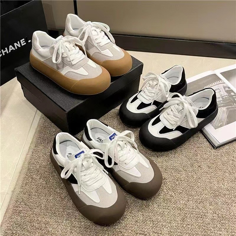 Giày Sneaker Đế Dày Siêu Nhẹ Phong Cách Thời Trang  Đáng Yêu Đế Bằng Phối Dây Bản To Giày Thể Thao Kiểu Nữ Mới 2023