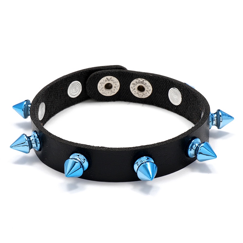 Vòng Tay Da PU Bản To Đính Đinh Tán Phong Cách Punk Rock Unisex