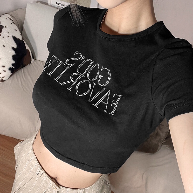 Áo croptop KLALIEN tay ngắn cổ tròn in chữ thiết kế ôm sát tôn dáng