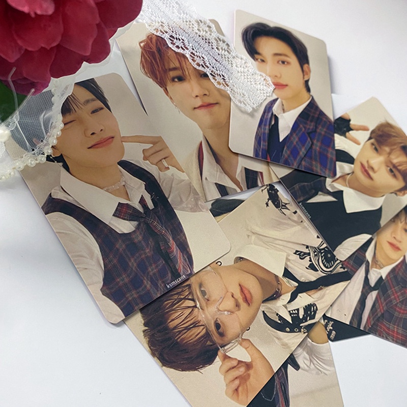 Set 3 8 Tấm Thẻ Ảnh Lomo In Hình Các Thành Viên Nhóm Nhạc Stray Kids
