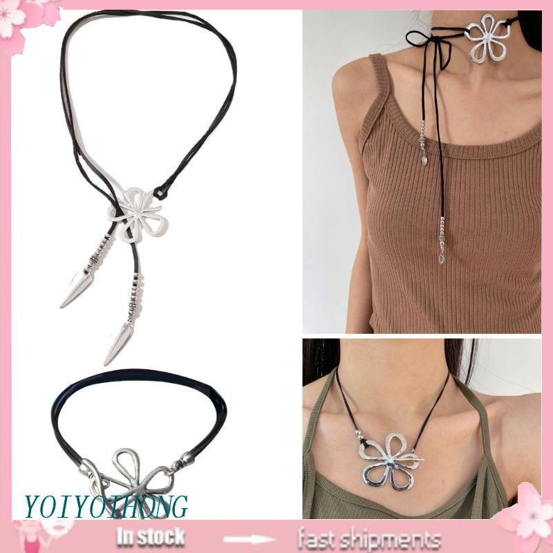 Vòng Cổ Choker Bằng Da Màu Nâu Đính Hạt Hình Hoa Rỗng Thời Trang Cổ Điển Cho Nữ