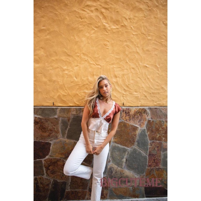 [] Áo Tank Top Cổ Chữ V Không Tay Phối Ren Màu Tương Phản Thắt Nơ Sau Lưng Cho Nữ