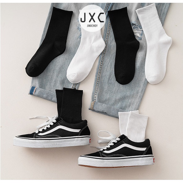 JINxCHOY Đôi vớ ống vừa trơn màu JINXCHOY