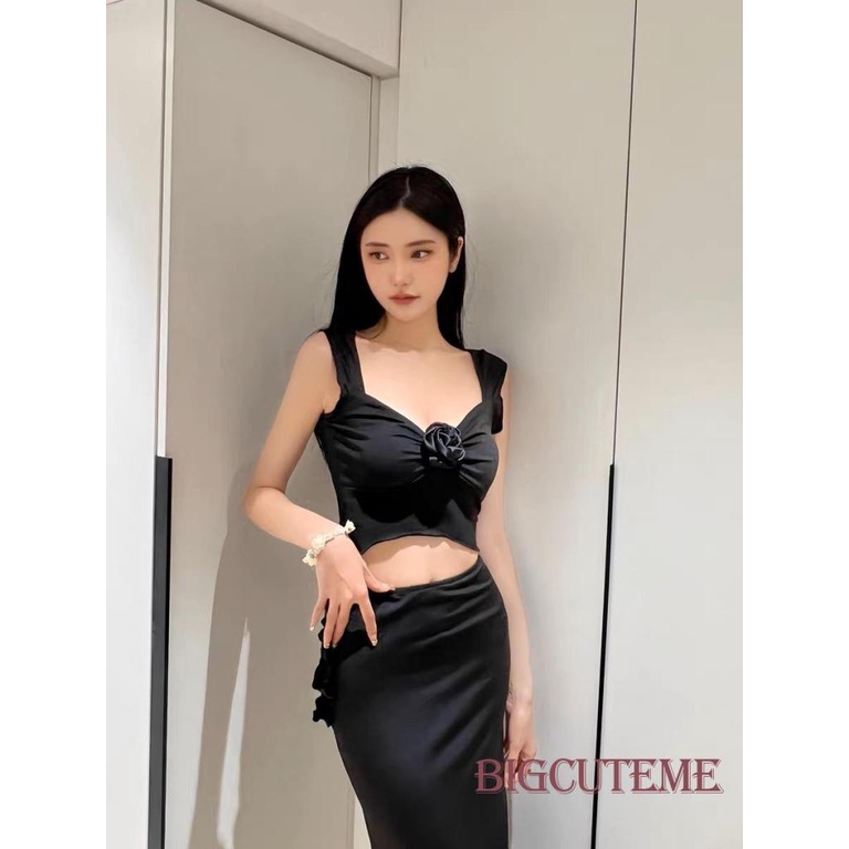 Bộ Áo Croptop Tay Lỡ 1 / 4 Cổ Chữ V Sâu Kèm Chân Váy Dài Màu Đen / Đỏ Dành Cho Nữ