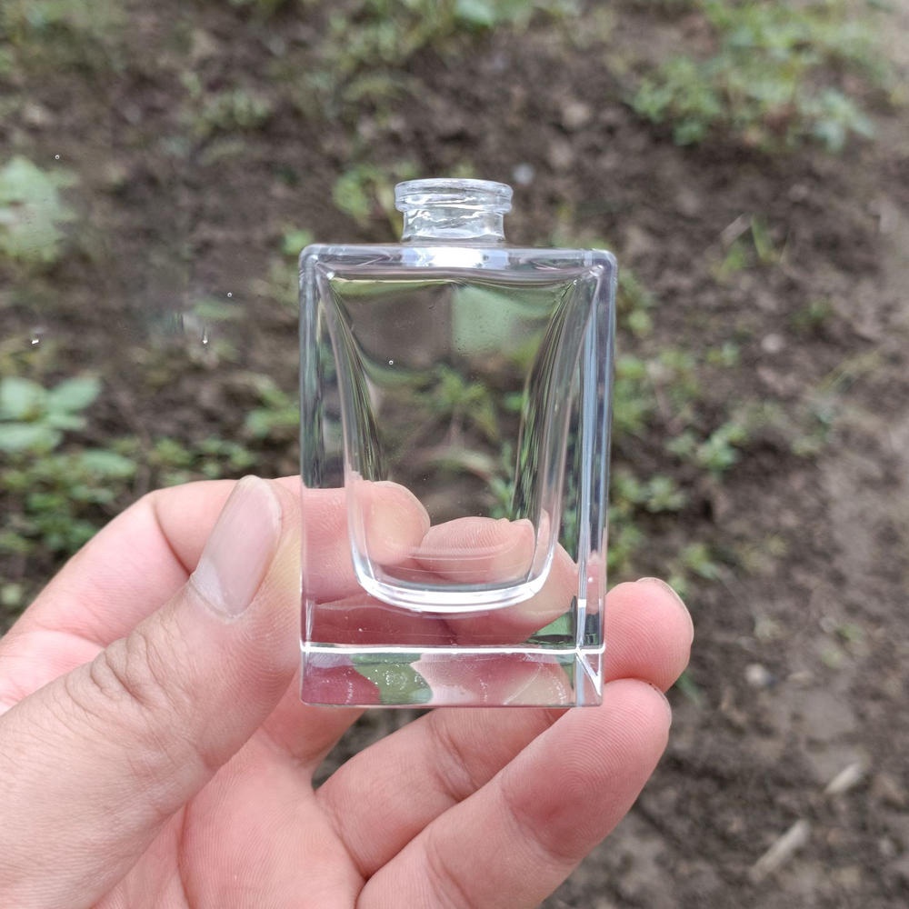 Lọ Nước Hoa Thủy Tinh Đánh Bóng Đế Dày Hình Chữ Nhật / Vuông 30ml