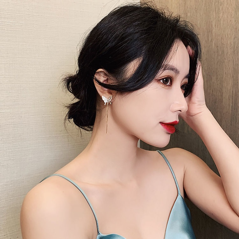 Bông Tai Mạ Bạc 925 Hình Bướm Đính Kim Cương Giả Thời Trang Hàn Quốc Cho Nữ