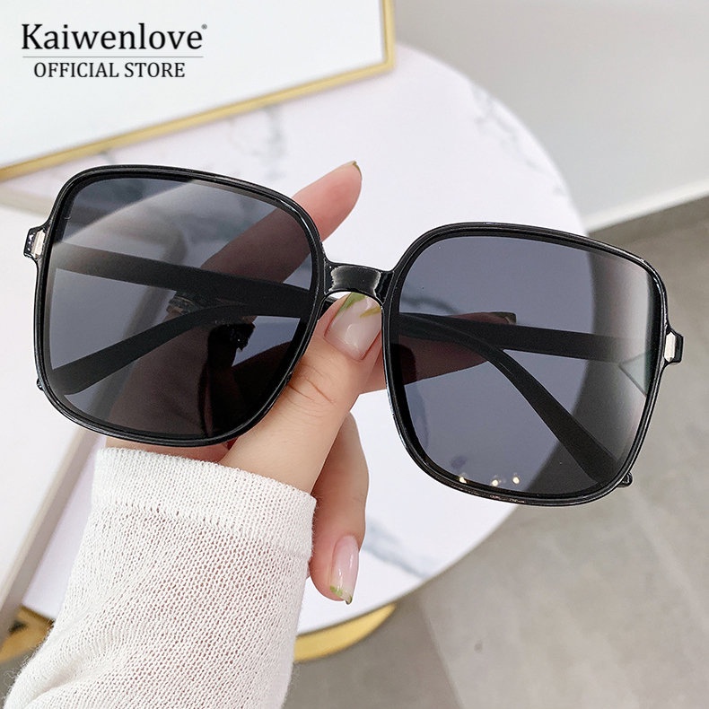 Kính Râm Nữ Thời Trang 2022 * Hàng Có Sẵn * Chống Tia UV