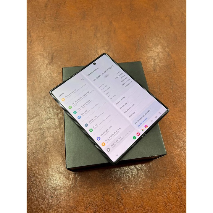 Điện thoại Samsung Galaxy Z Fold2 5G 12/256G máy 99 fullbox nguyên seal