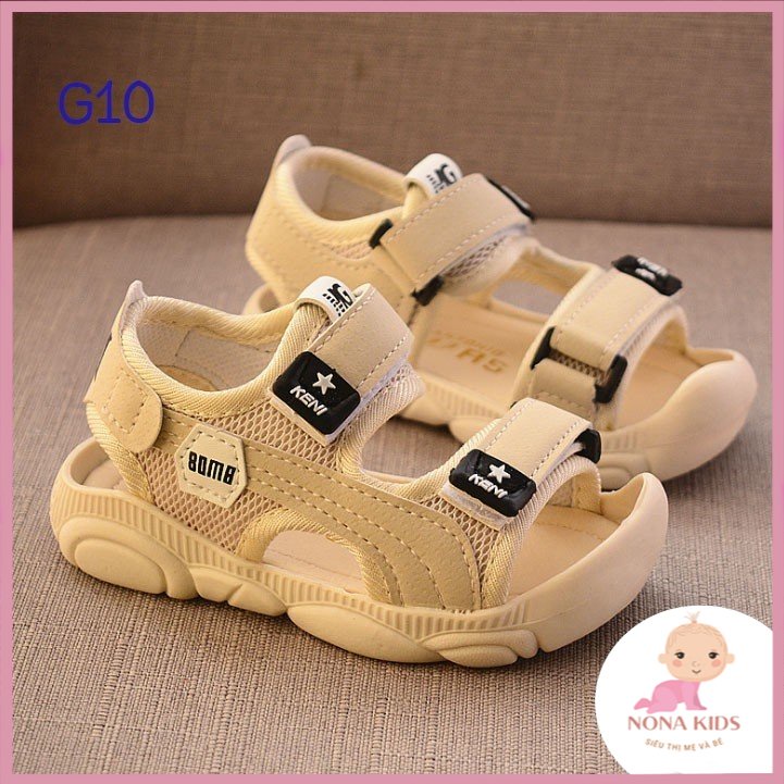 Sandal bé trai bé gái mũi kín quai dán chống đau chân bé