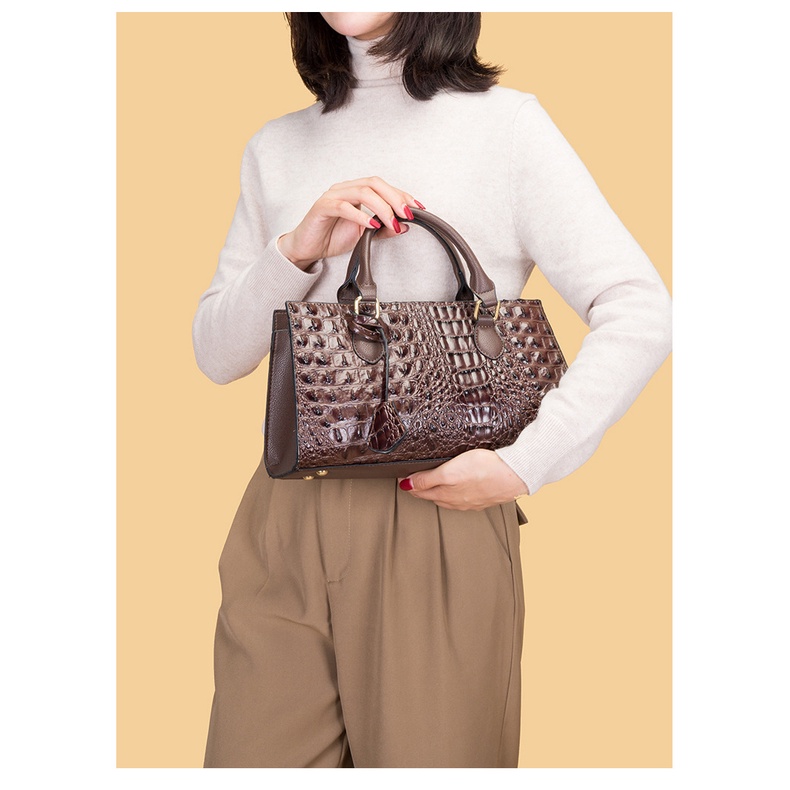 Túi Xách Họa Tiết Da Cá Sấu Thời Trang Mới Năm 2023