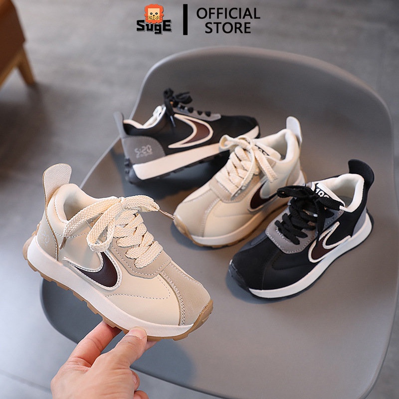 SUGE Giày Thể Thao Chạy Bộ Màu Đen Thoáng Khí Thời Trang Cho Bé Size 26-36