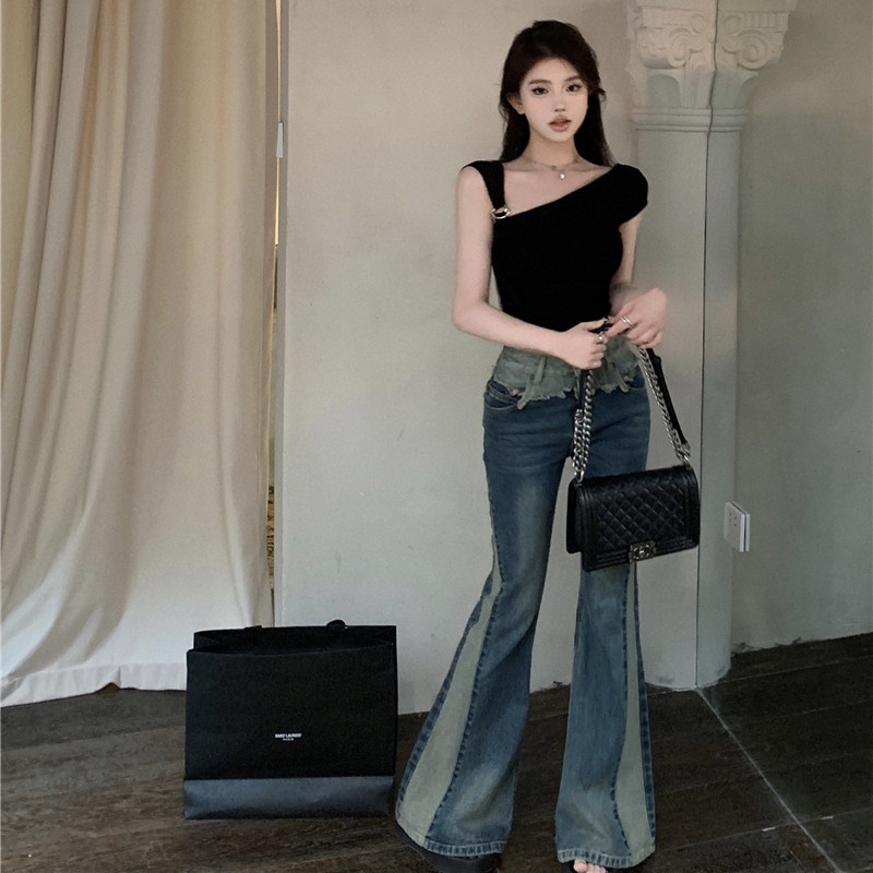 Áo Hai Dây Dáng Ôm Cài Khóa Bạc Quyến Rũ Dành Cho Nữ