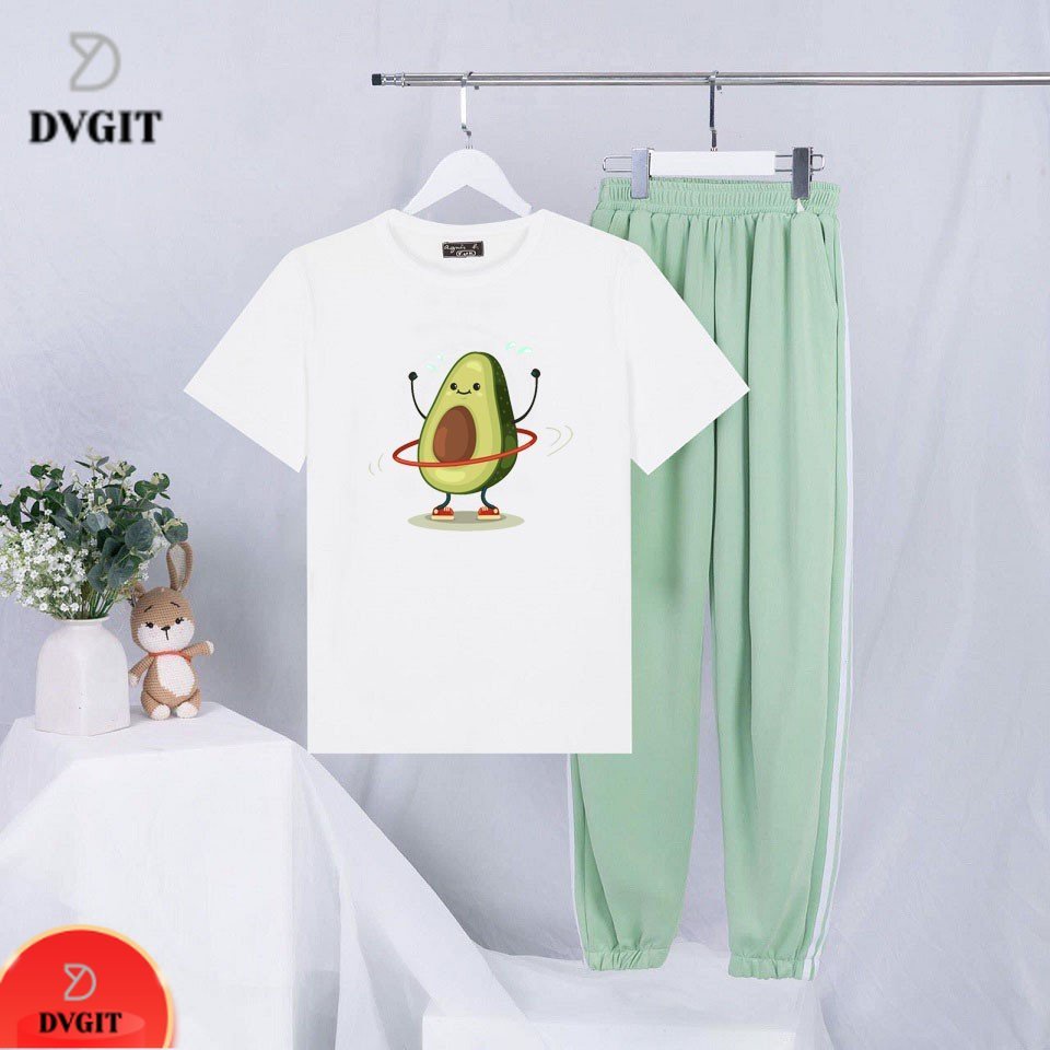 Bộ Quần Áo Nữ DVGIT Ngắn Tay In 3D Bơ Lắc Vòng Kèm Quần Thun Bo Chun Gấu Hai Sọc Dễ Thương