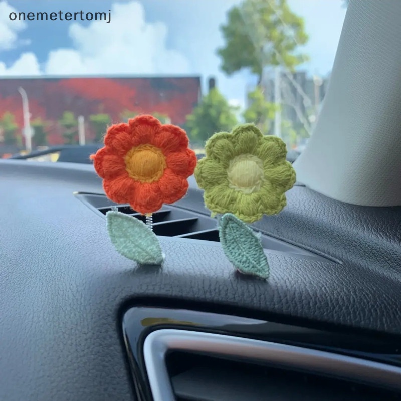 Onemetertomj Set 2 Lò Xo Lắc Đầu Trang Trí Cửa Sổ Xe Hơi