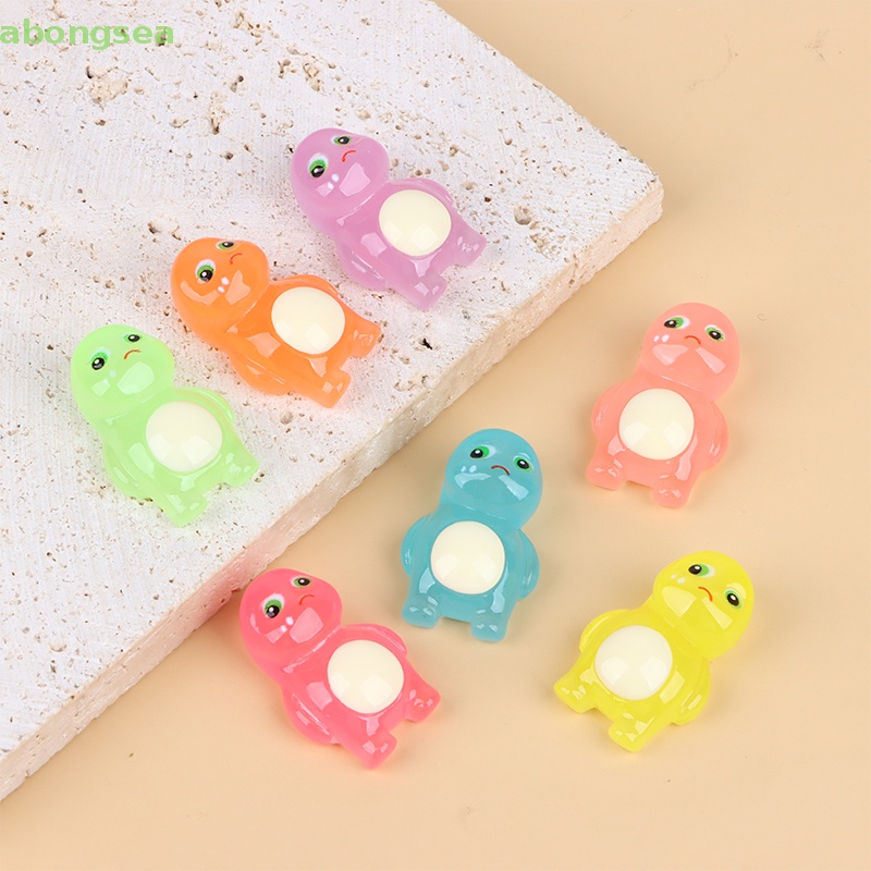 Set 7 Mặt Dây Chuyền Hình Khủng Long Dạ Quang Dễ Thương