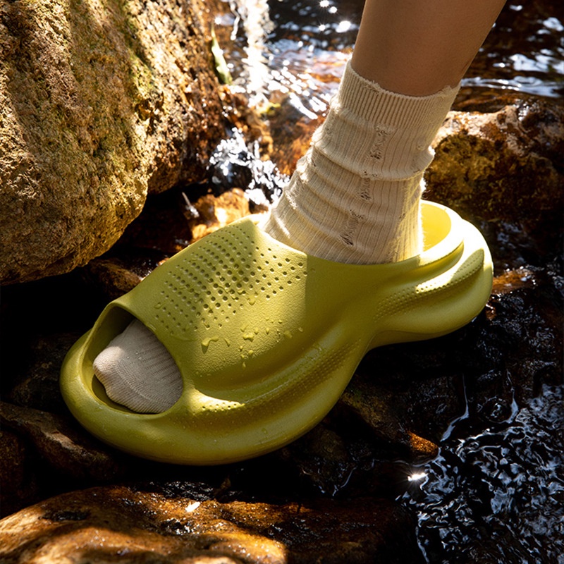 Dép Lê Thời Trang Cho Cả Gia Đình Đi Biển, Đi Chơi Hay Mang Hàng Ngày, Rất Tiện Dụng