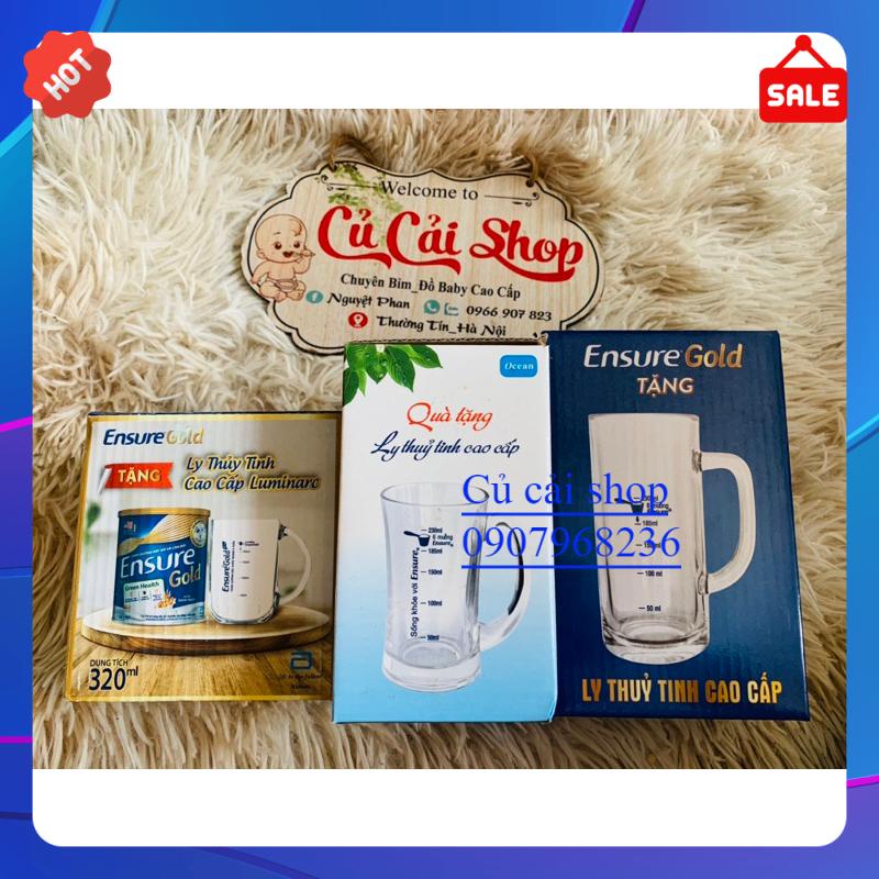 Cốc nước có chia vạch dày dặn chắc chắn