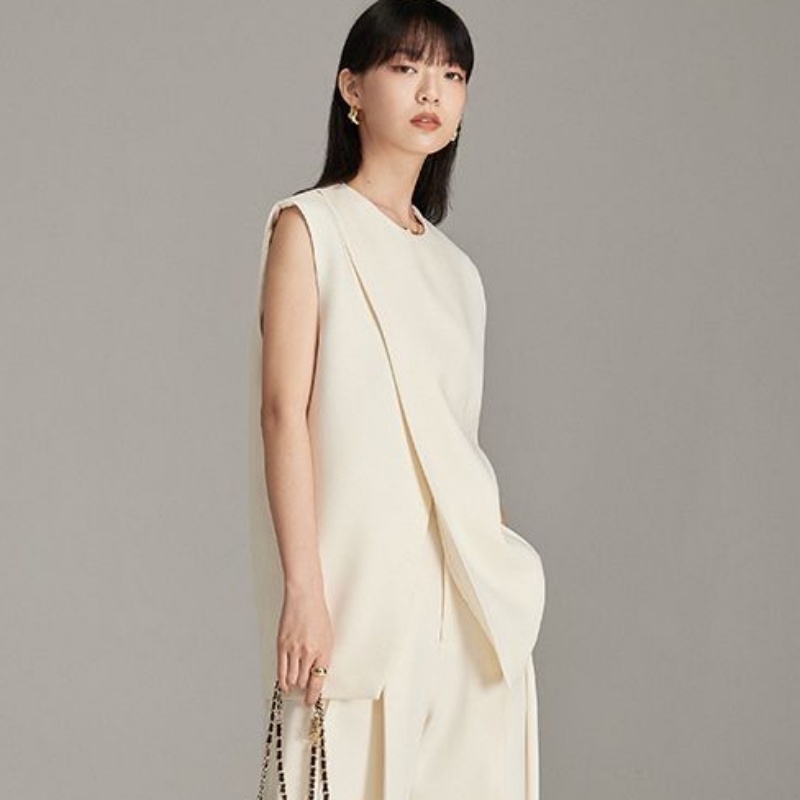 Áo Vest Hai Dây Xếp Ly Dáng Ôm Thời Trang Mùa Hè 2023 Dành Cho Bạn Nữ