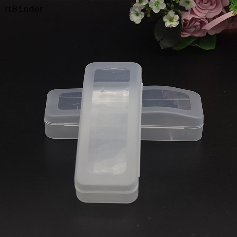 1 Giá Đỡ Dao Cạo Râu Tiện Lợi Cho Nam